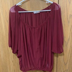 Maroon 3/4 sleeve shirt
